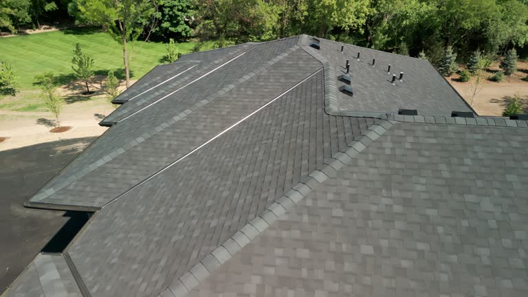 Fast & Reliable Emergency Roof Repairs in South Duxbury, MA